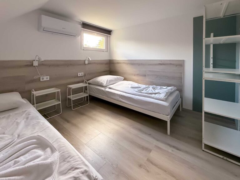 kemping apartman Balaton Rosa Plus hálószoba Aranypart Camping
