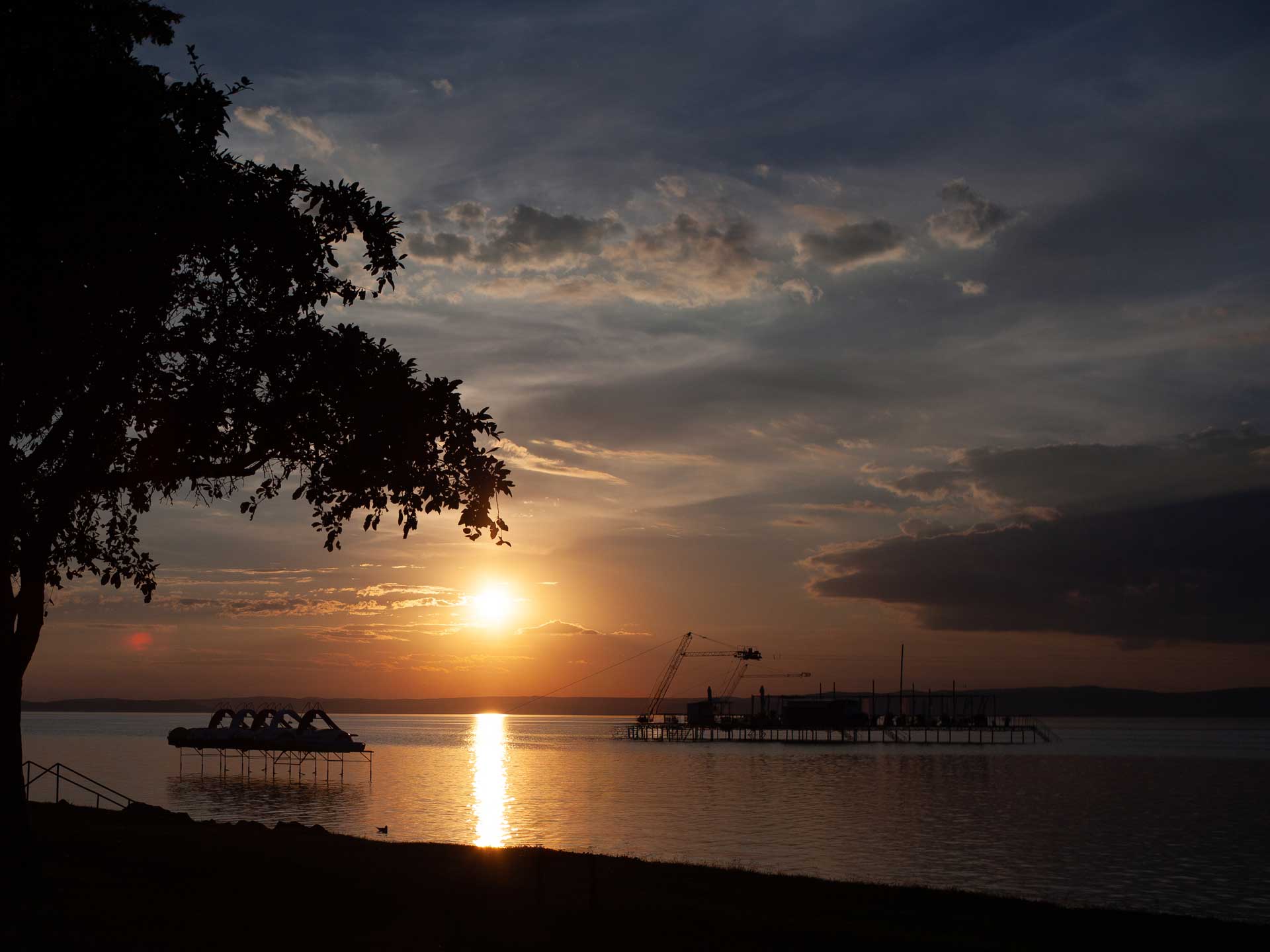 kemping Balaton szállás apartman aranypart