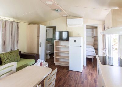 mobile house Aranypart Camping Siófok Eurocomfort nappali