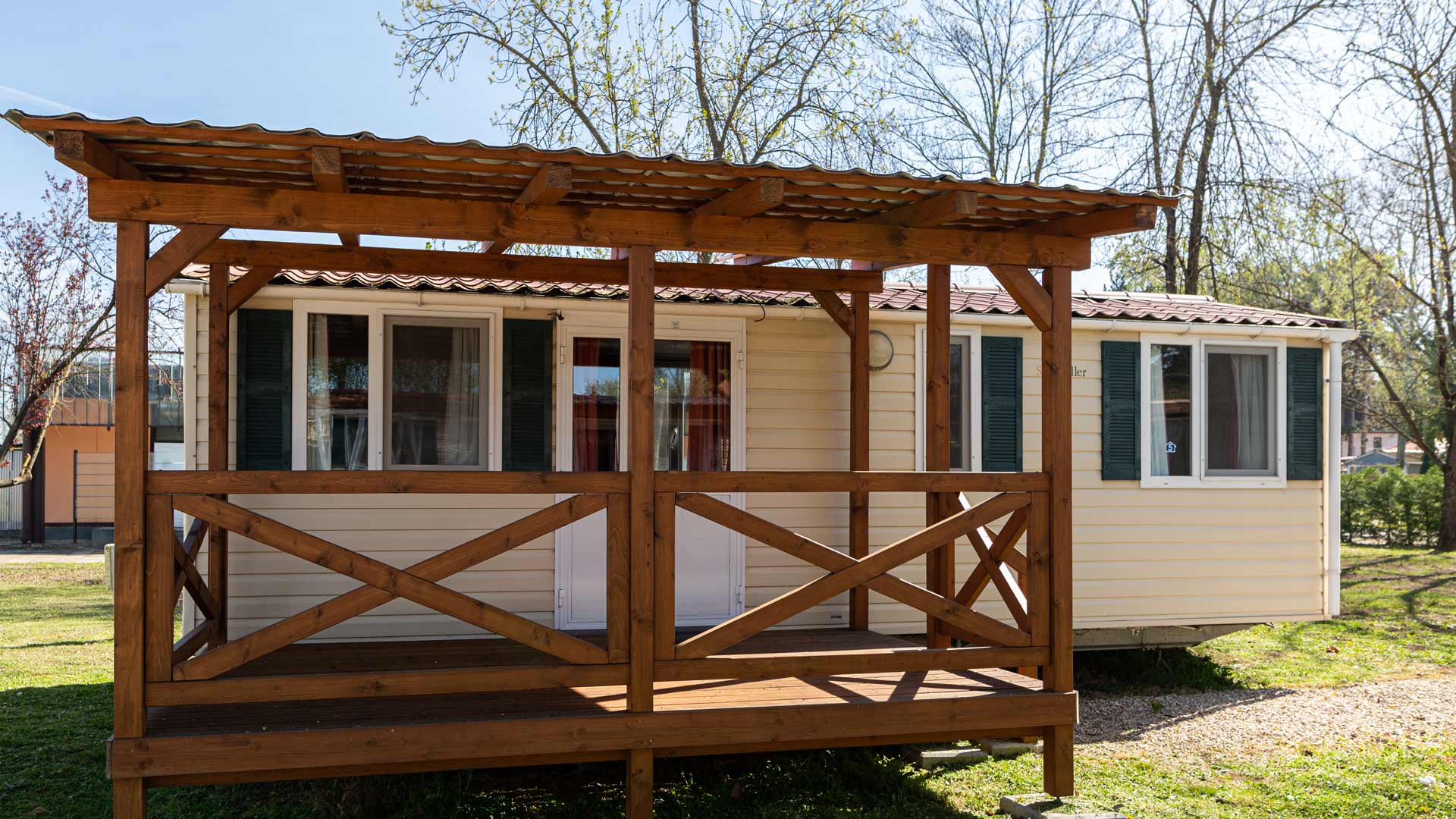 Eurocomfort mobile house – Aranypart Camping Siófok