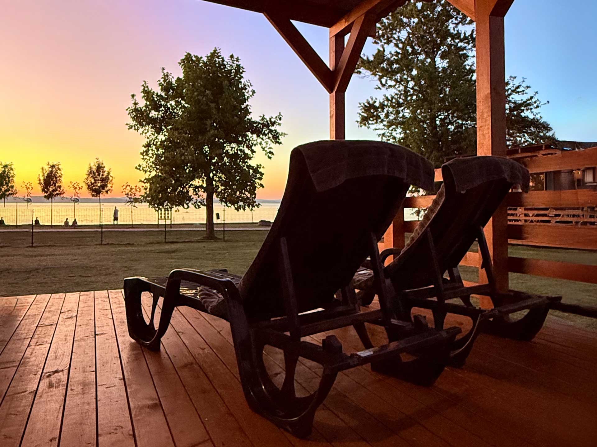 őszi kempingezés Balaton part Aranypart Camping & Apartments