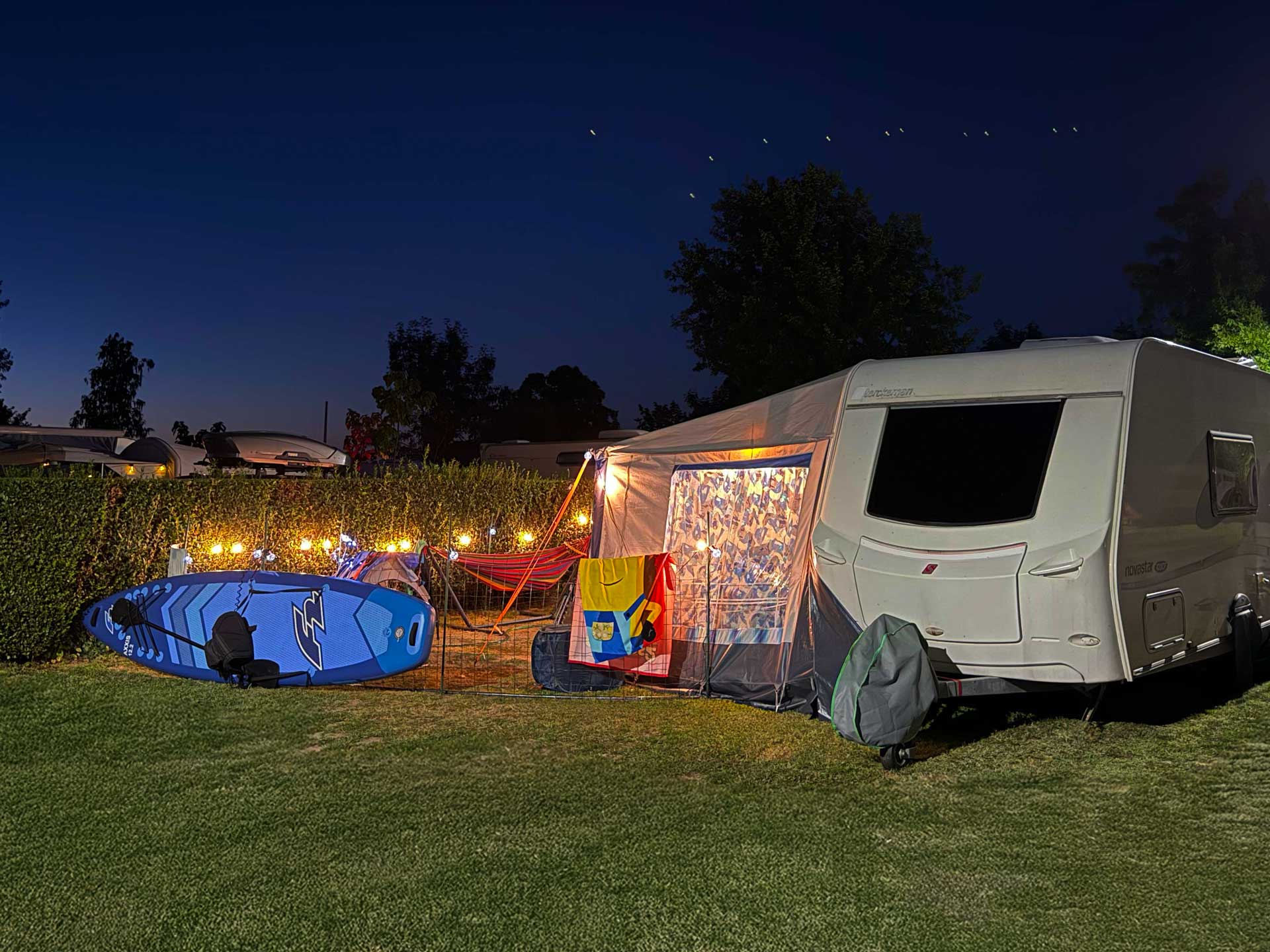 őszi kempingezés Balaton part Aranypart Camping & Apartments